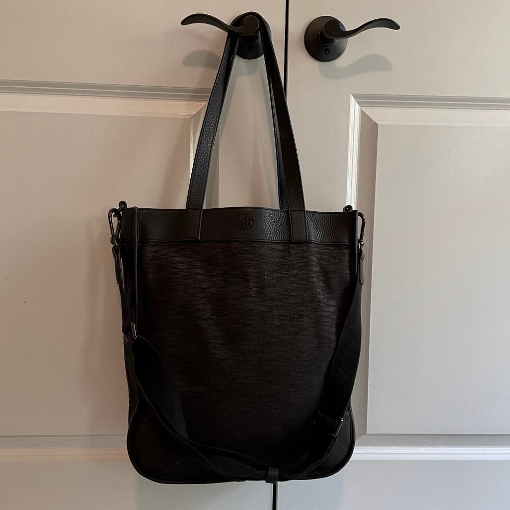 Lululemon Now and Always Tote Bag 15L